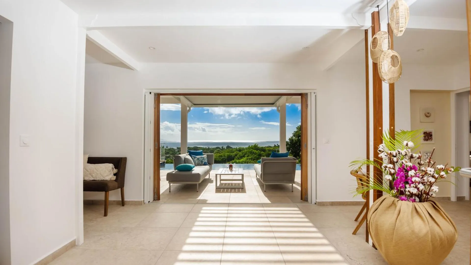 Villa Olina Vue Mer, Jardin Piscine Grand-Bourg